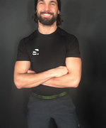 Love Island’s Jamie Jewitt Wants You To Get Off Instagram And Do This Work Out…